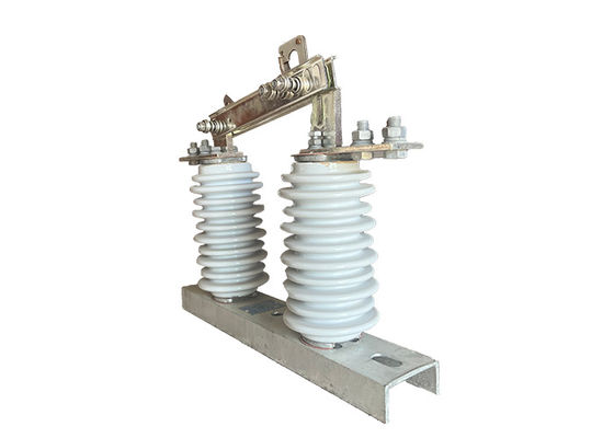 24kV 고전압 격리 스위치 700Pa 전기 시스템 단일 단계 외부 AC 전원 단절 스위치